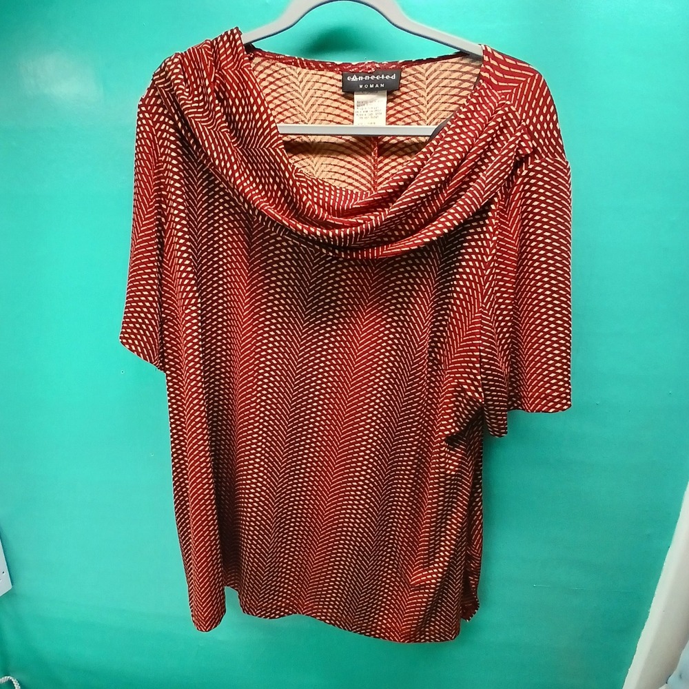 Connected Woman Cowl Neck Top 1X Red Tan Geometric Chevron Short Sleeve Blouse
